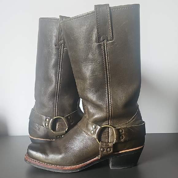 Frye Shoes - FRYE Harness Olive Green Boots Women's Size 9 Vintage Made In USA 12R